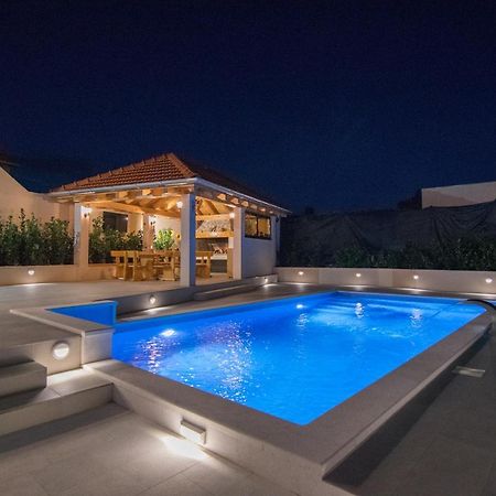 Villa Milena With Heated Pool And Jacuzzi Kostanje Εξωτερικό φωτογραφία